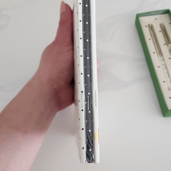 Kate Spade Spade Flower Pen & Pencil & Polka Dot Notebook Set - Picture 4 of 13